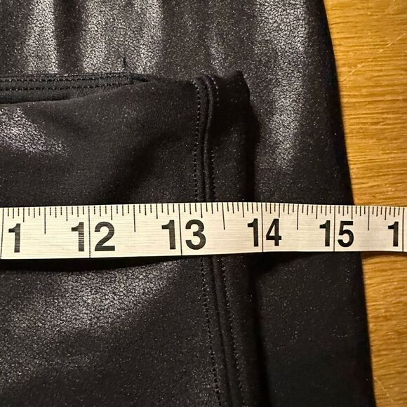 Spanx faux leather leggings matte xl - Picture 6 of 9